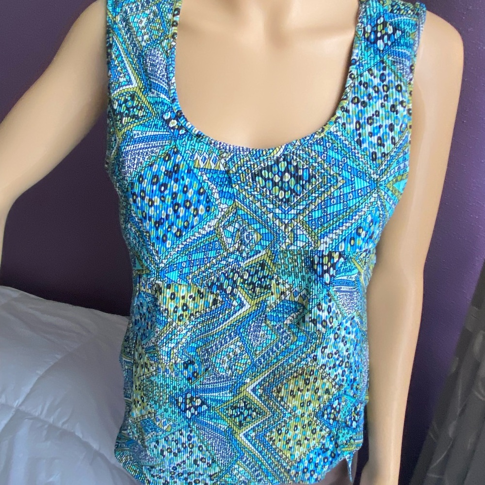 blouse size M